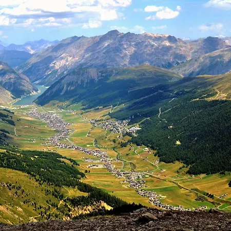 Martina In - Out 50m - Happy Apartamento Livigno